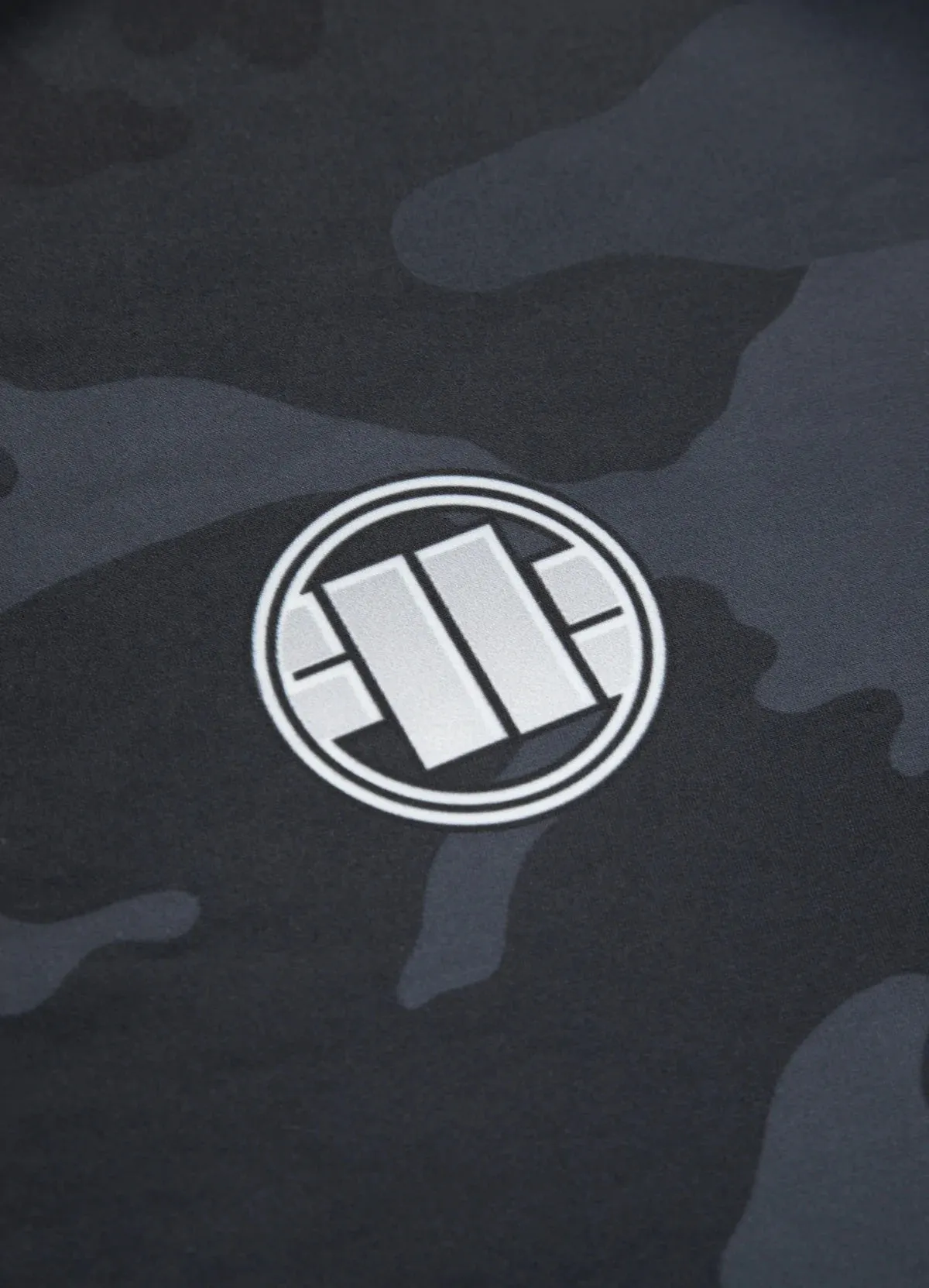 Fitted All Black Camo Rash guard